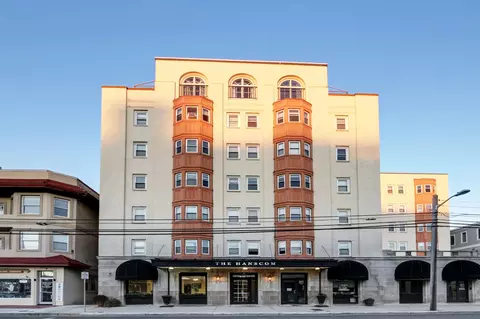 807 E 8th St #515, Ocean City, NJ 08226