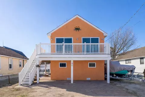 536 W Maple Ave, West Wildwood, NJ 08260