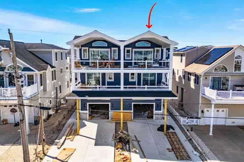 242 W 57th St #WEST, Sea Isle City, NJ 08243