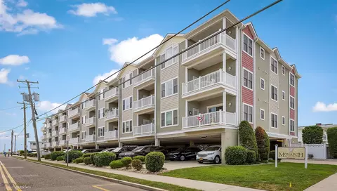 5501 Atlantic Ave #208, Wildwood Crest, NJ 08260