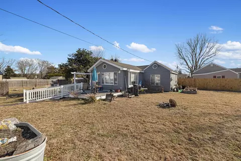 537 Seashore Rd, Erma, NJ 08204