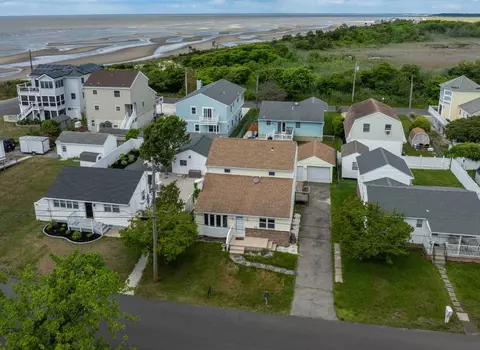 214 Sunray Rd, Del Haven, NJ 08251