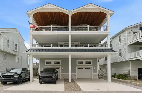 34 W 73rd St #WEST, Sea Isle City, NJ 08243