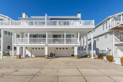 6304 Pleasure Ave #NORTH, Sea Isle City, NJ 08243