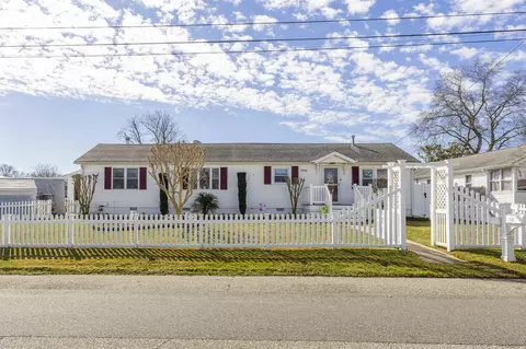 112 E Drumbed Rd, Villas, NJ 08251