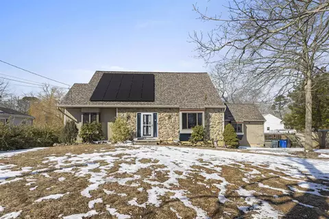 101 Holly Ave, Rio Grande, NJ 08242