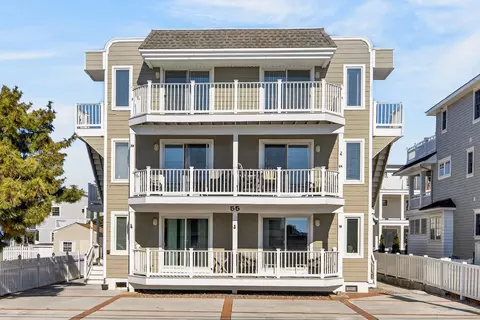 55 W 32nd St #1A, Avalon, NJ 08202