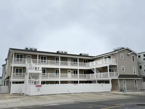 402 E 25th Ave #103, North Wildwood, NJ 08260