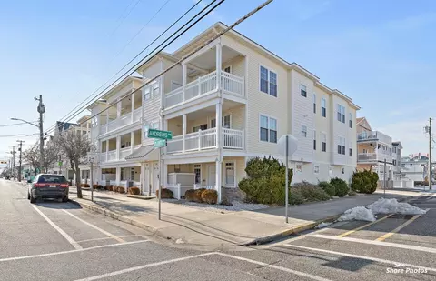 4702 Atlantic Ave #203, Wildwood, NJ 08260