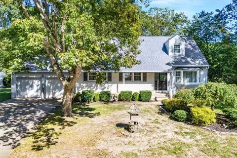 23 Foxborough Rd, Ocean View, NJ 08230