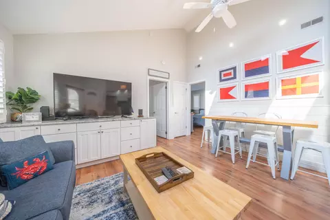 Living - 173 33rd St #3, Avalon, NJ 08202 photo 7 of 7