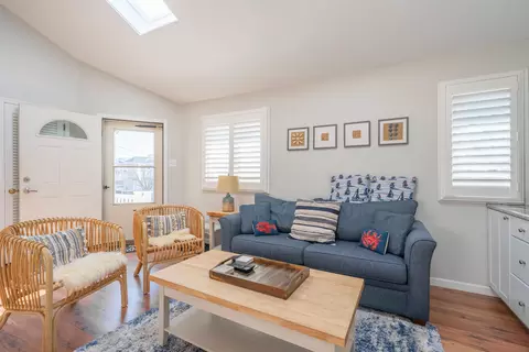 Living - 173 33rd St #3, Avalon, NJ 08202 photo 4 of 7