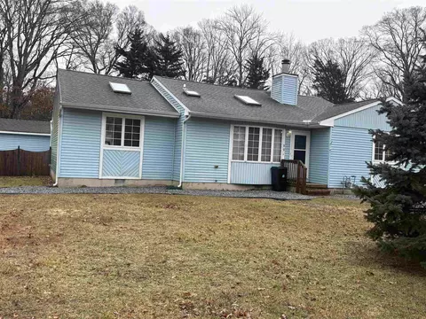 991 Tecumseh Rd, Erma, NJ 08204