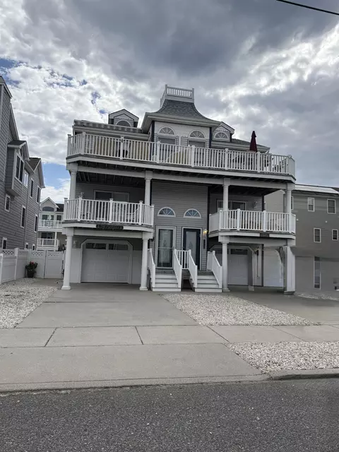 142 E 59th #E, Sea Isle City, NJ 08243