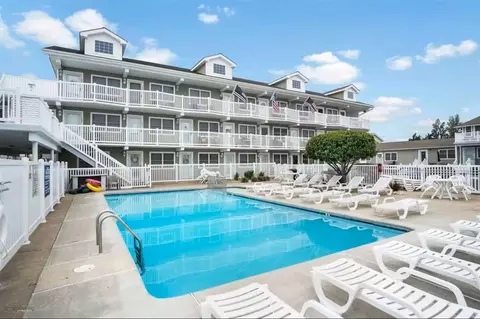 1100 New Jersey Ave #104, North Wildwood, NJ 08260