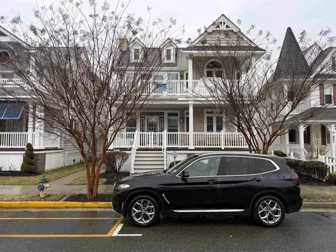 1118 Central Ave #1, Ocean City, NJ 08226