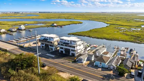 923 Stone Harbor Blvd #WEST, Cape May Court House, NJ 08210