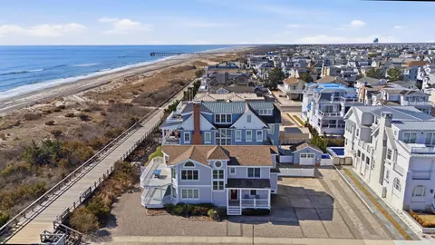 View/Area - 92 E 23rd St, Avalon, NJ 08202 photo 6 of 8