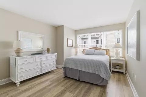 Bedroom - 92 E 23rd St, Avalon, NJ 08202 photo 6 of 8
