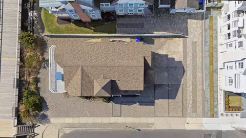 View/Area - 92 E 23rd St, Avalon, NJ 08202 photo 5 of 8