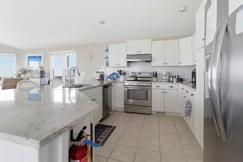 Kitchen - 92 E 23rd St, Avalon, NJ 08202 photo 1 of 4