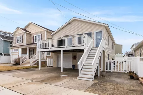 106 W Syracuse Ave, Wildwood Crest, NJ 08260