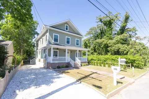306 Sixth Ave, West Cape May, NJ 08204