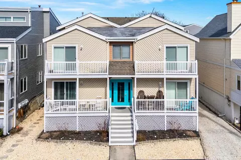 217 86th St # A, Sea Isle City, NJ 08243
