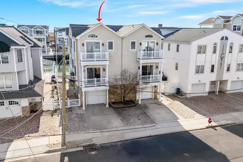 352 46th Pl #EAST, Sea Isle City, NJ 08243