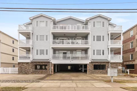 410 E Lavender Rd #302, Wildwood Crest, NJ 08260