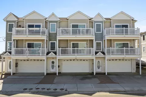 618 W Burk Ave #101, Wildwood, NJ 08260