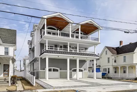 115 45th St #WEST, Sea Isle City, NJ 08243