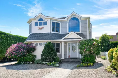 10108 1st Ave, Stone Harbor, NJ 08247