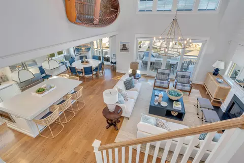 Entry Way - 174 17th St, Avalon, NJ 08202 photo 4 of 4