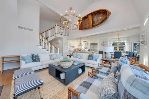 Living - 174 17th St, Avalon, NJ 08202 photo 6 of 8