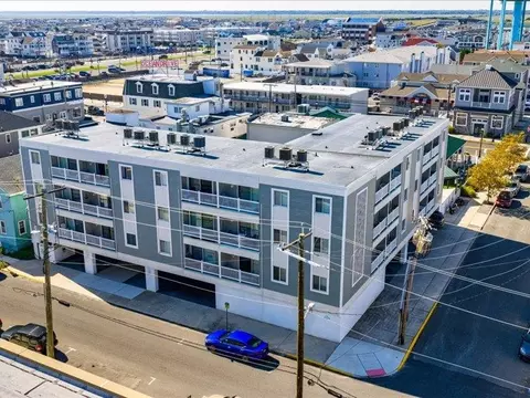 3900 Pleasure Ave #107, Sea Isle City, NJ 08243