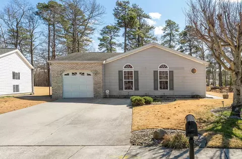 249 Pebble Beach Dr, Mays Landing, NJ 08330