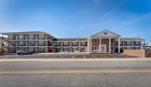 402 E St Paul Ave #101, Wildwood Crest, NJ 08260