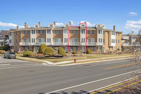 1205 Beach Ave #3, Cape May, NJ 08204