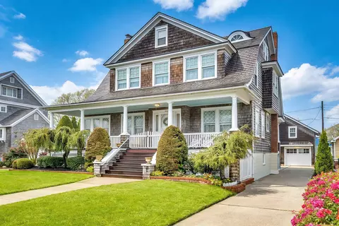 1323 New Jersey Ave, Cape May, NJ 08204