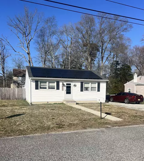 307 E Atlantic Ave, Villas, NJ 08251