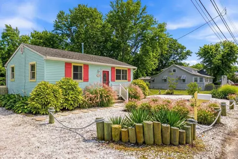 124 W New York Ave, Villas, NJ 08251