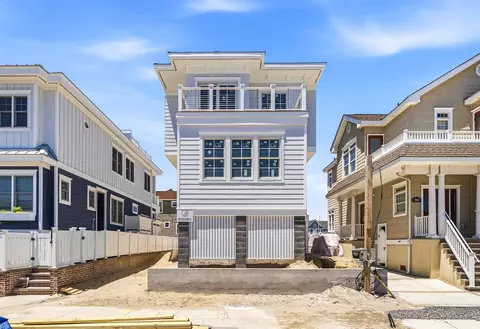 8527 3rd Ave, Stone Harbor, NJ 08247