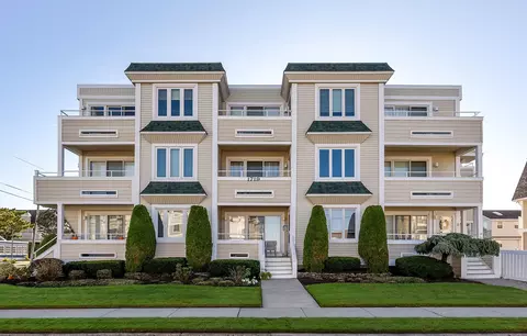1719 Ocean Dr #2, Avalon, NJ 08202