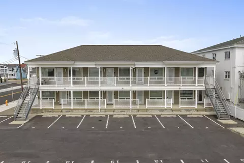 411 E Toledo Ave #8, Wildwood Crest, NJ 08260