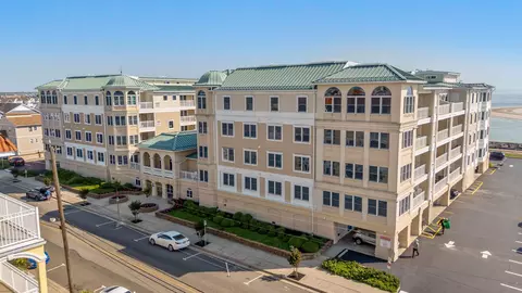 101 W Spruce Ave #303, North Wildwood, NJ 08260