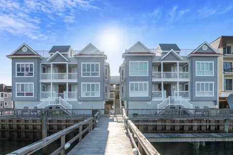 9501 Sunset Dr #6, Stone Harbor, NJ 08247