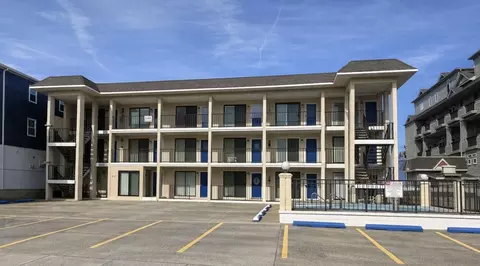 513 E 17th Ave #204, North Wildwood, NJ 08260
