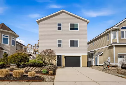 17 Seabreeze Ln, Avalon, NJ 08202