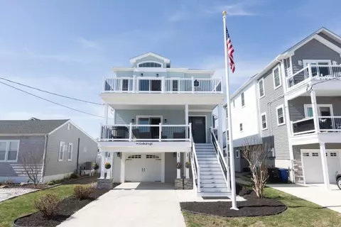 108 W 7th Ave, North Wildwood, NJ 08260